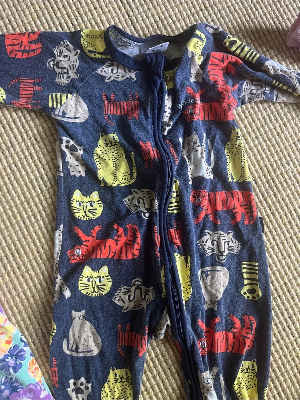 Bonds Australia baby bundle  Wondersuit size 6-12 months